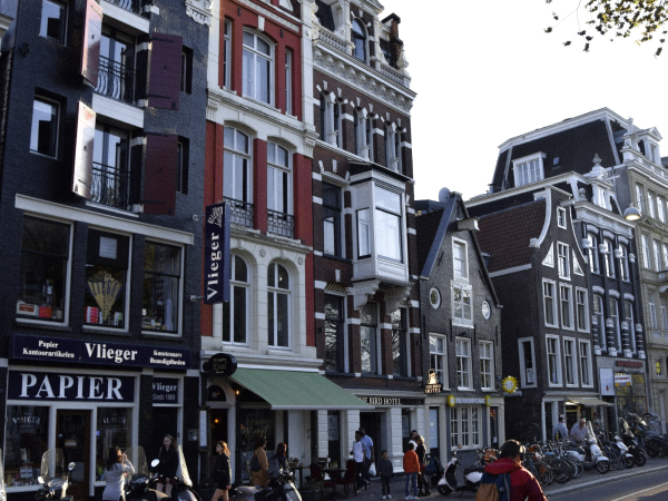 Middle Neighbourhood 2