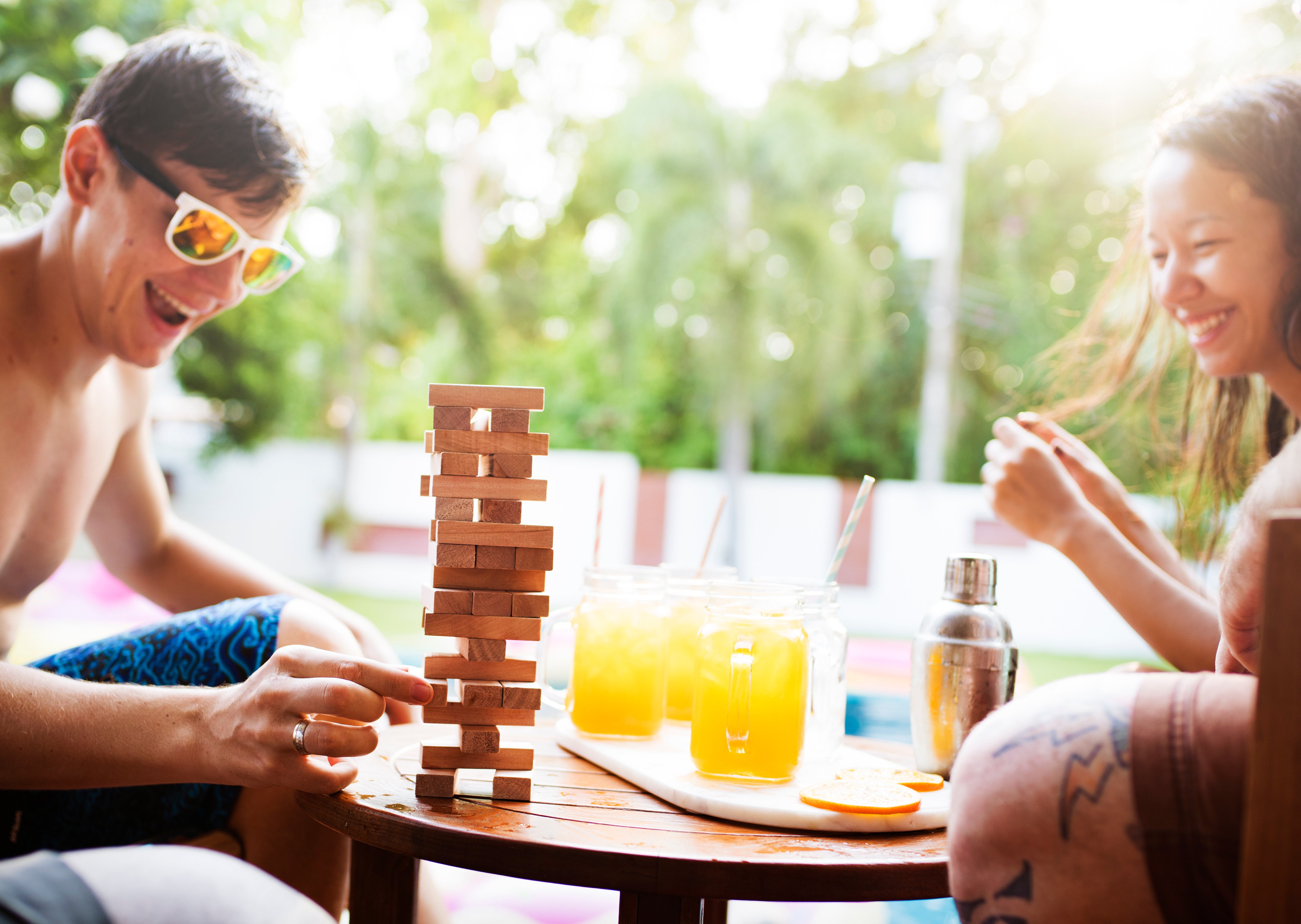friends-playing-wooden-stack-game-together